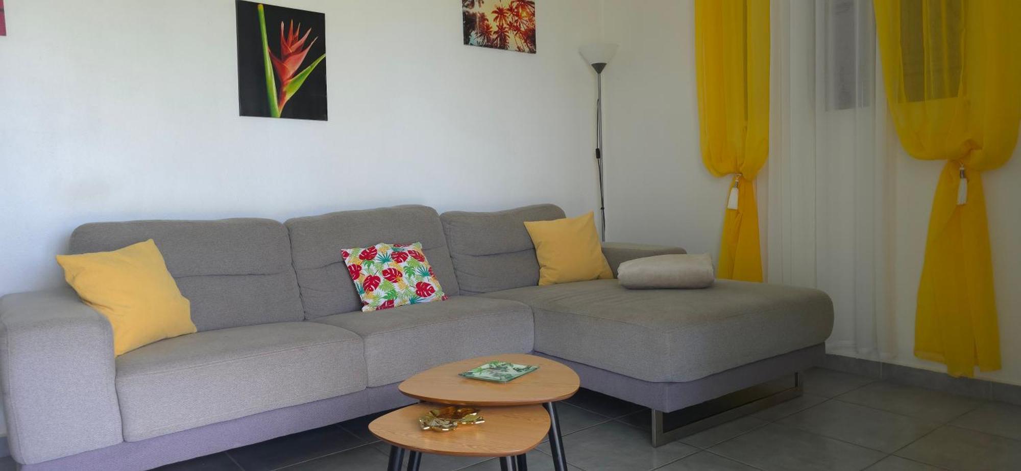 Maison Laurencia - Appartement Au Rez-De-Chaussee Avec Jardin Sainte-Anne  Εξωτερικό φωτογραφία
