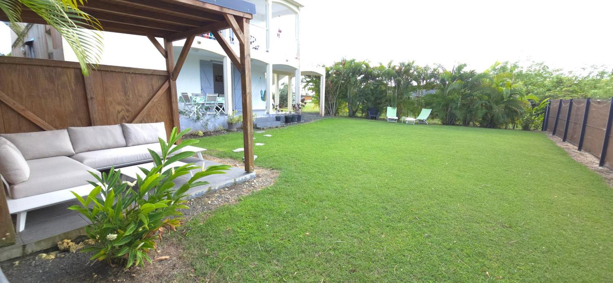Maison Laurencia - Appartement Au Rez-De-Chaussee Avec Jardin Sainte-Anne  Εξωτερικό φωτογραφία